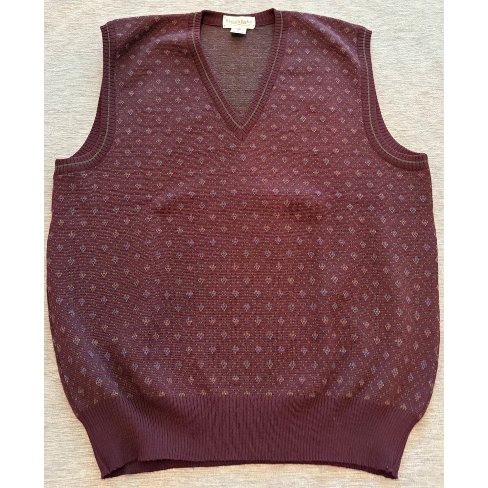 Tricots St Raphael Mens Burgundy Pure New Wool V-Neck Sweater Vest Large